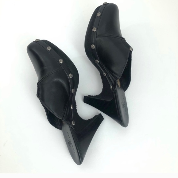 COLE HAAN Black Leather Silver Studs Clogs Sz 8.5 - Picture 4 of 4
